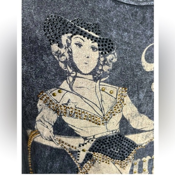 NWOT Shhh I'm Hunting Cowboys Black Distressed Western Tank Top Women's Medium M - Picture 9 of 14